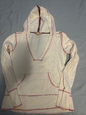 Cream V-Neck Hooded Sweater with Pink Contrast Stitching